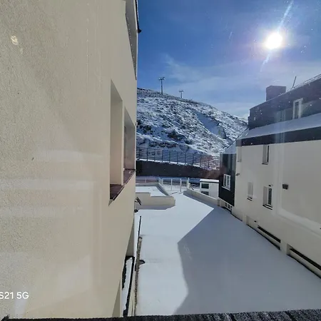 Vista Nevada 33 Апартаменти *